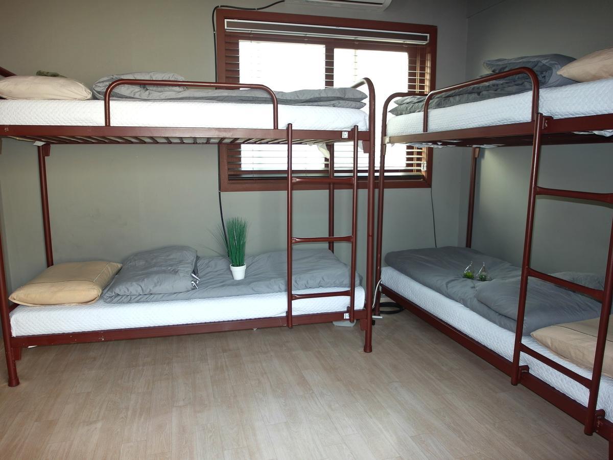 Fnstay Muslim Friendly Guesthouse Seoul Exterior photo